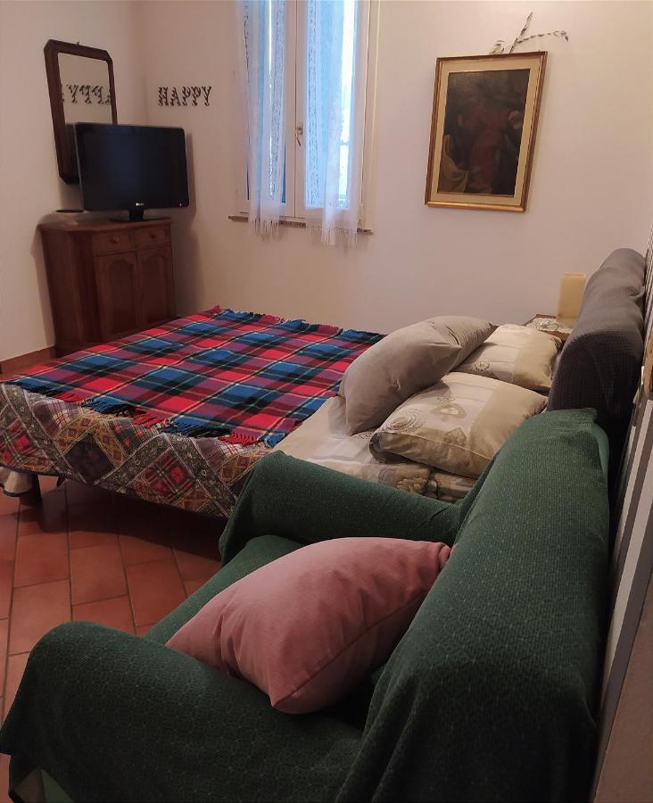 Le Ruote Bed and Breakfast Vezzano sul Crostolo Esterno foto