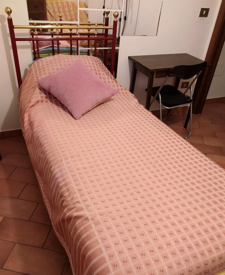 Le Ruote Bed and Breakfast Vezzano sul Crostolo Esterno foto