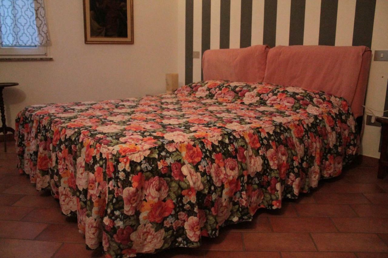 Le Ruote Bed and Breakfast Vezzano sul Crostolo Esterno foto